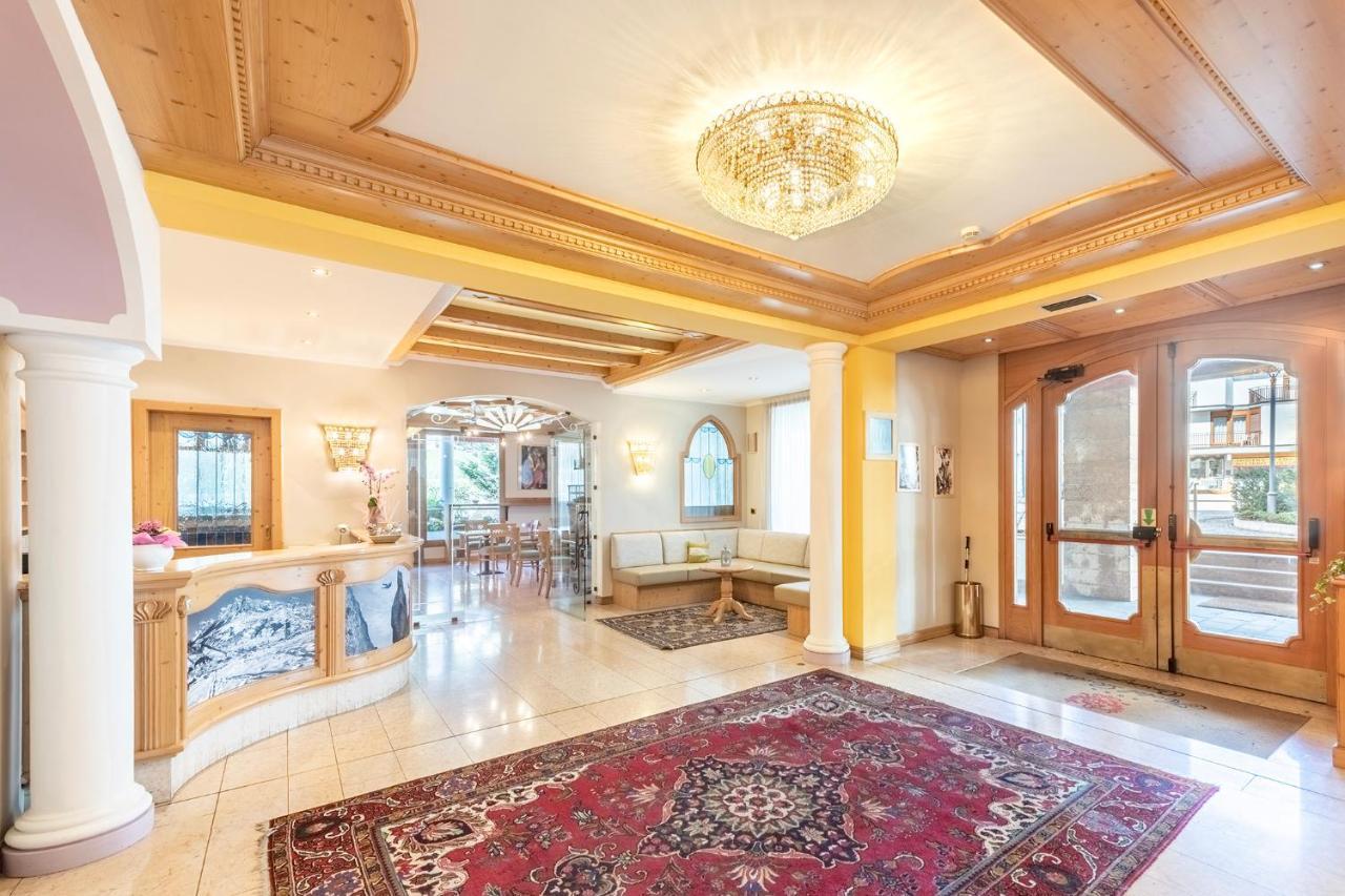 Hotel Relais Orsingher Fiera Di Primiero Esterno foto