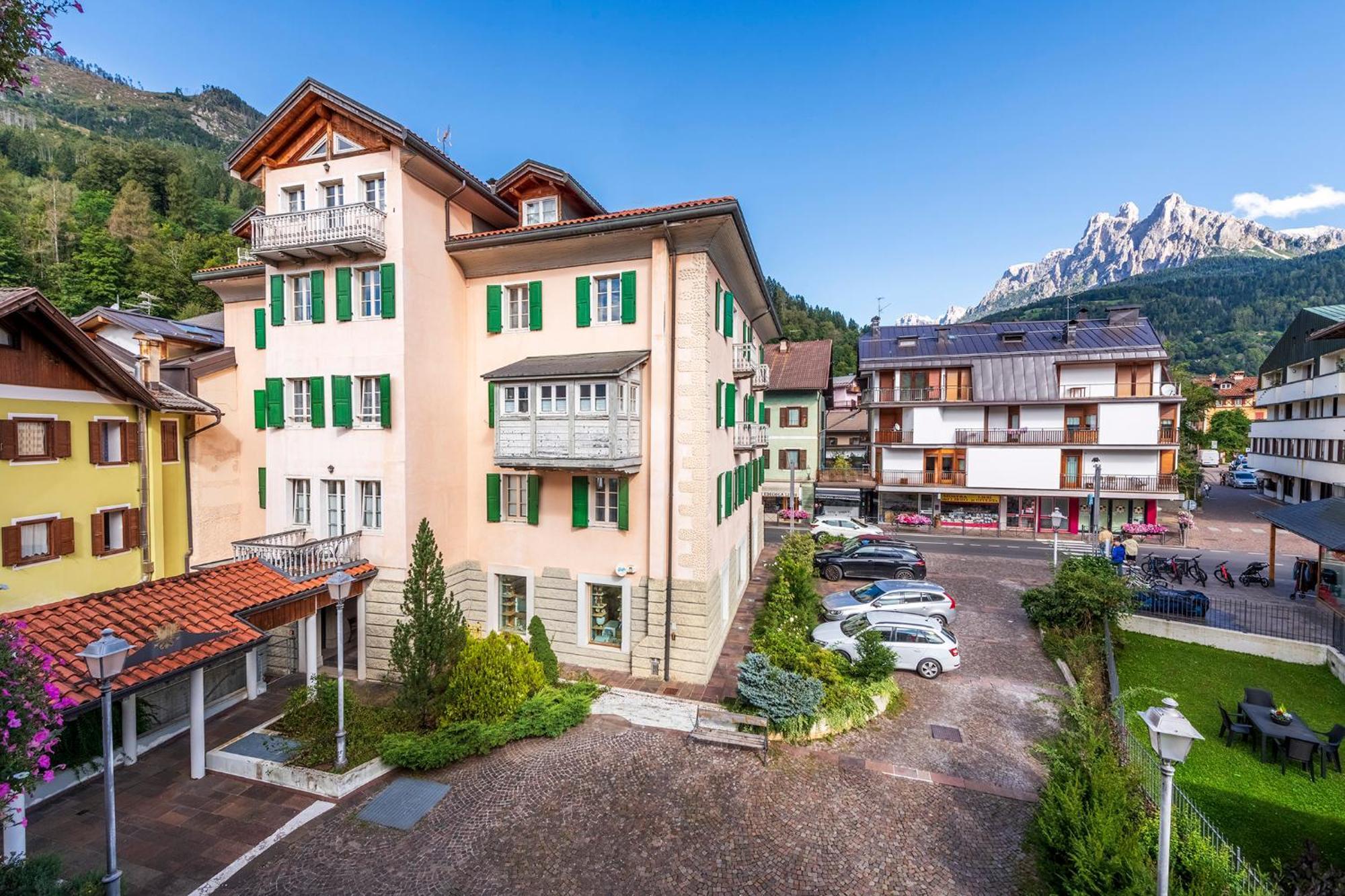 Hotel Relais Orsingher Fiera Di Primiero Esterno foto