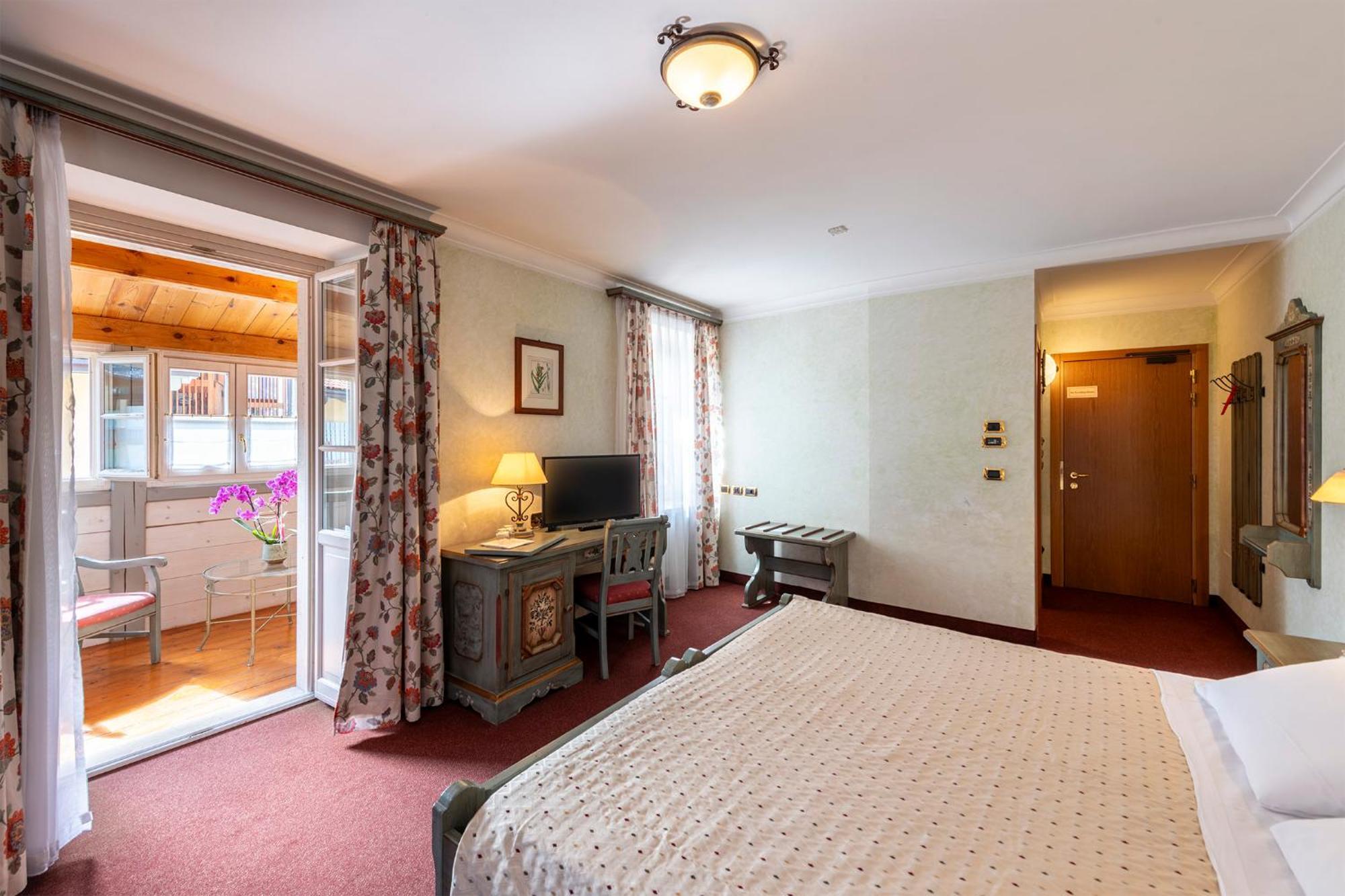 Hotel Relais Orsingher Fiera Di Primiero Esterno foto